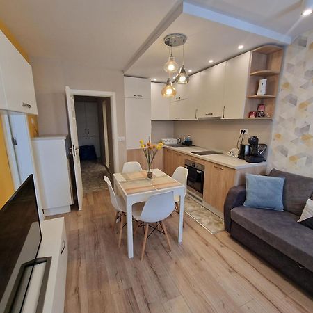 Brand New Luxury Flat In The City Center Varna Buitenkant foto