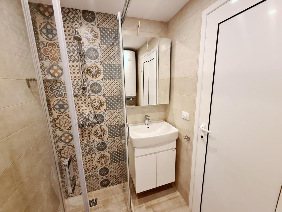 Brand New Luxury Flat In The City Center Varna Buitenkant foto